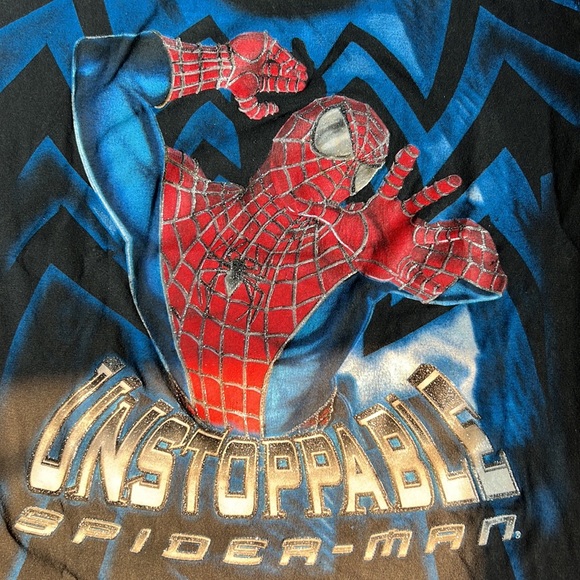 Vintage 2003 Unstoppable Spider-Man T shirt - Picture 2 of 5